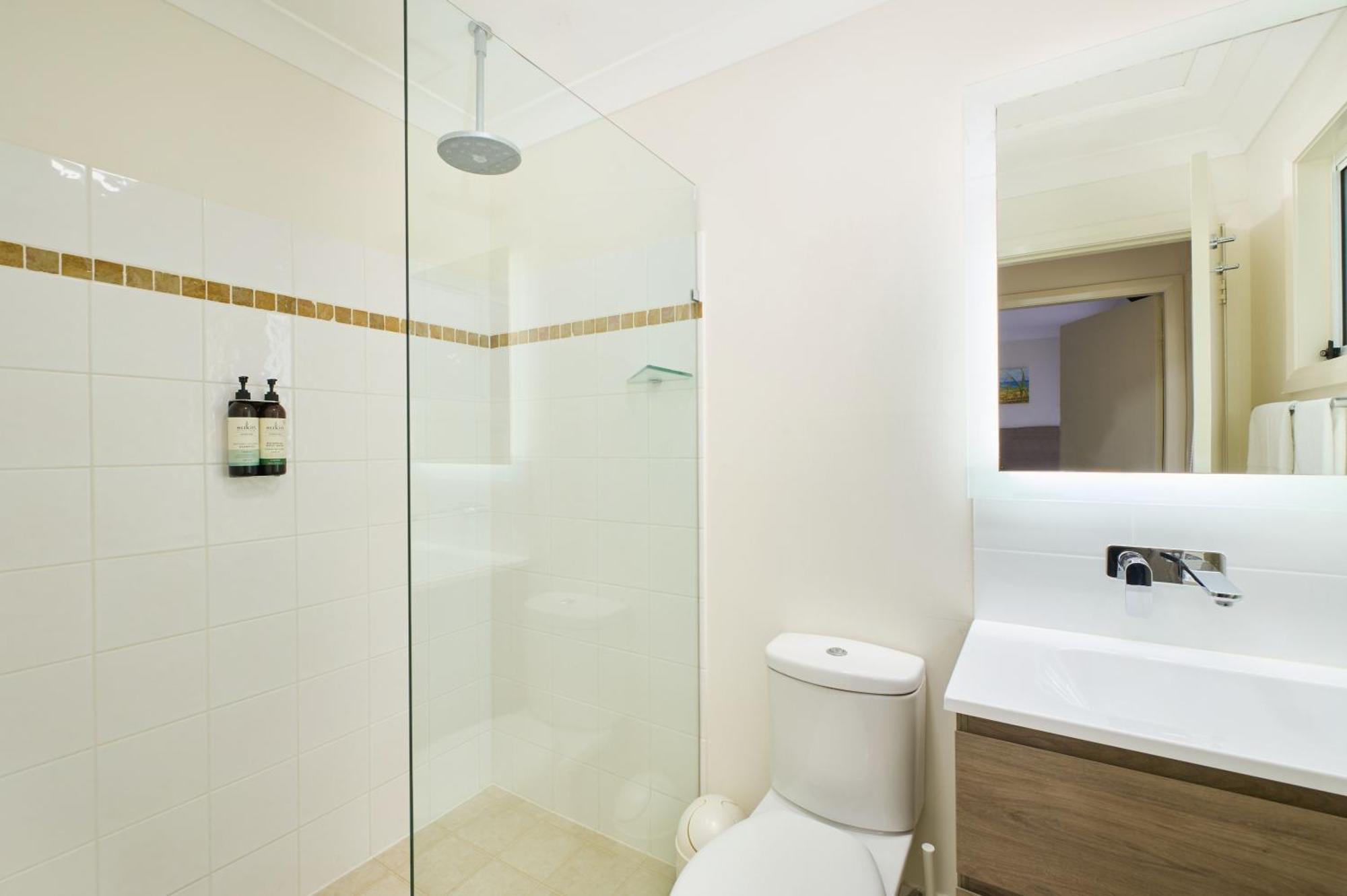 Flynns On Surf Beach Villas Port Macquarie Bagian luar foto